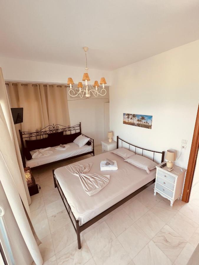 Magic House At Halkida 1M From The Beach! Leilighet Chalkís Eksteriør bilde